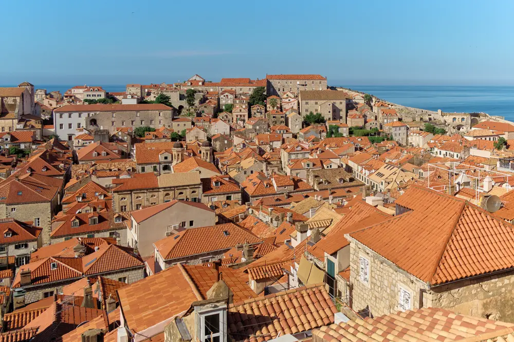 2026-06-10_dubrovnik_old-town-rooftops_dsc04921.jpg