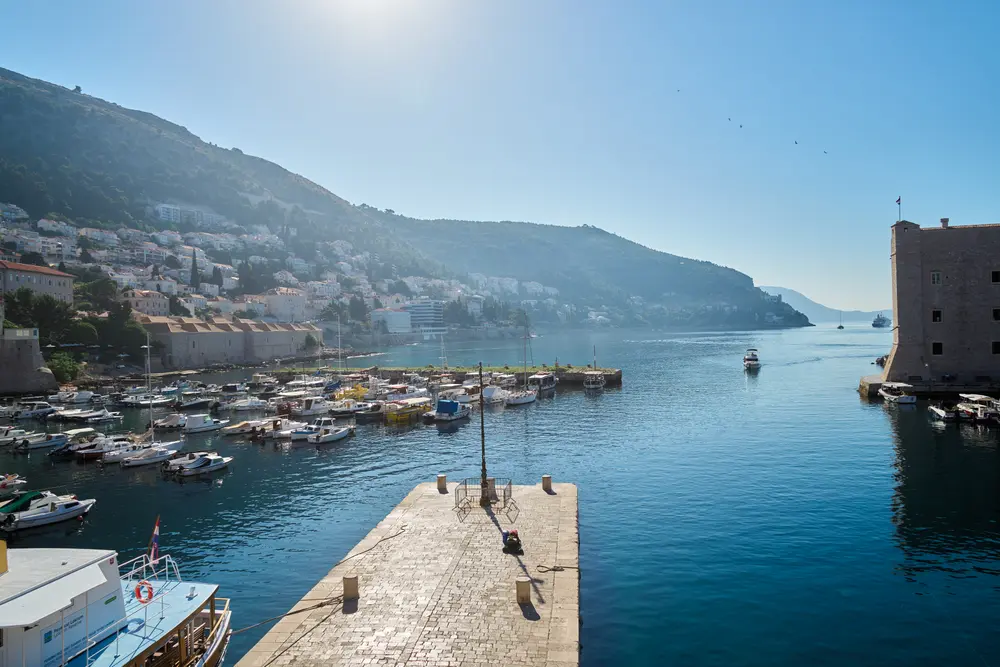 2026-06-10_dubrovnik_harbour-mouth-from-walls_dsc04852.jpg