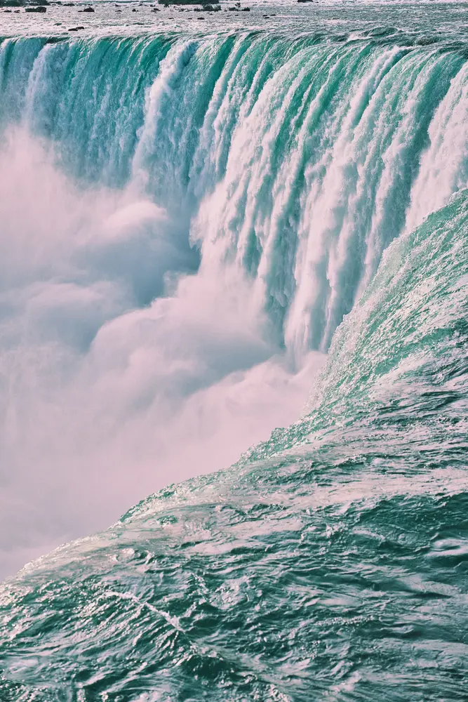 2024-09-06_niagara-falls_falls-detail_dsc03785.jpg
