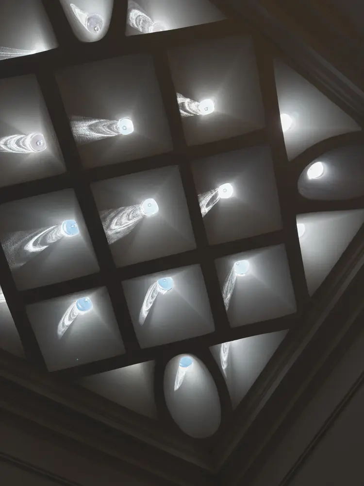 2026-06-06_istanbul_hamam-ceiling-skylight-domes-closeup_img_2578.jpg